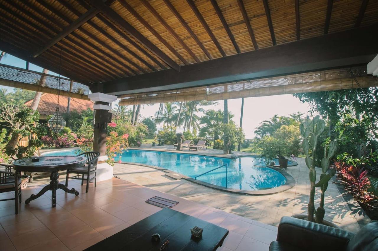 Bali North Beach B&B Tianyar Exteriör bild