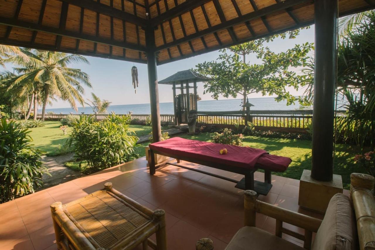 Bali North Beach B&B Tianyar Exteriör bild