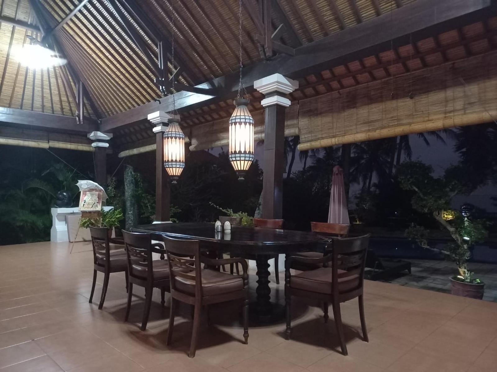 Bali North Beach B&B Tianyar Exteriör bild